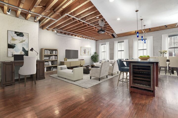 Property Photo:  96 South St 3  MA 02111 