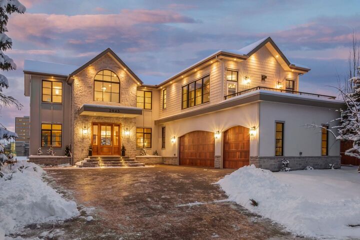 2945 Toronto Crescent NW  Calgary AB T2N 3W4 photo