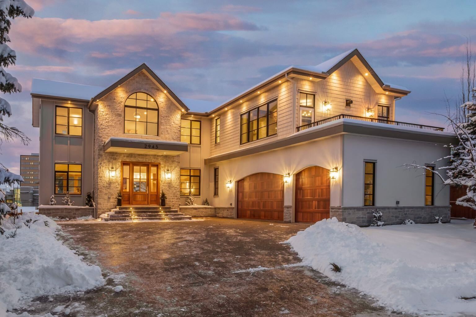 Photo de la propriété:  2945 Toronto Crescent NW  AB T2N 3W4 