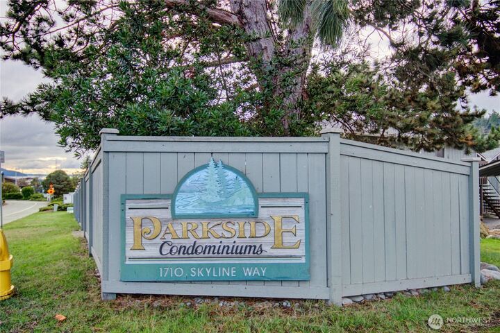 Property Photo:  1710  Skyline Way B103  WA 98221 
