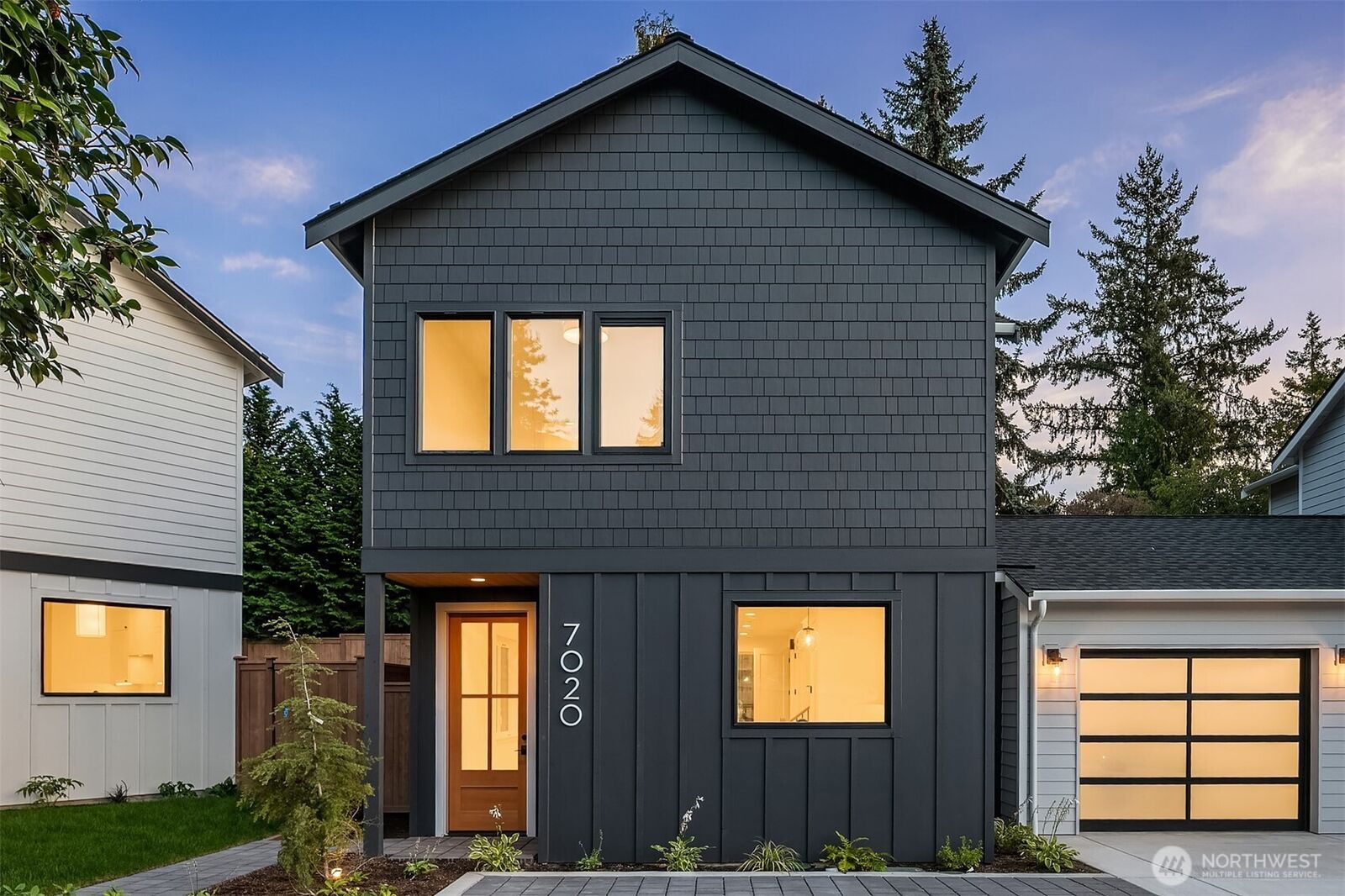 Property Photo: 7020 127th Avenue NE WA 98033