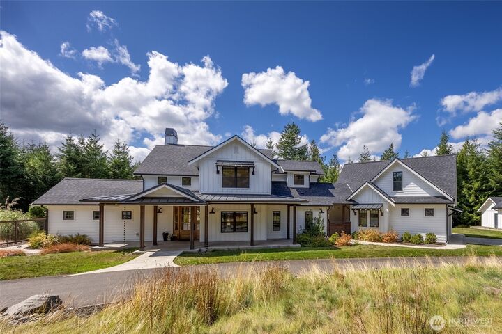 Property Photo: 4327 Creekview Lane NW WA 98502