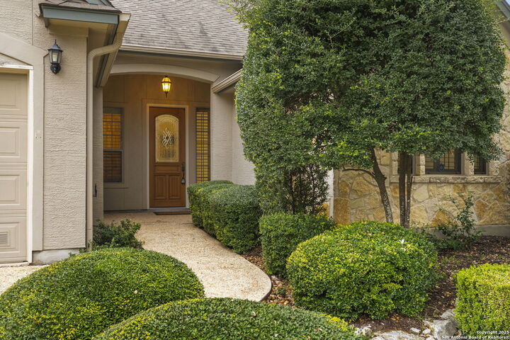 Property Photo: 146 Roseheart TX 78259