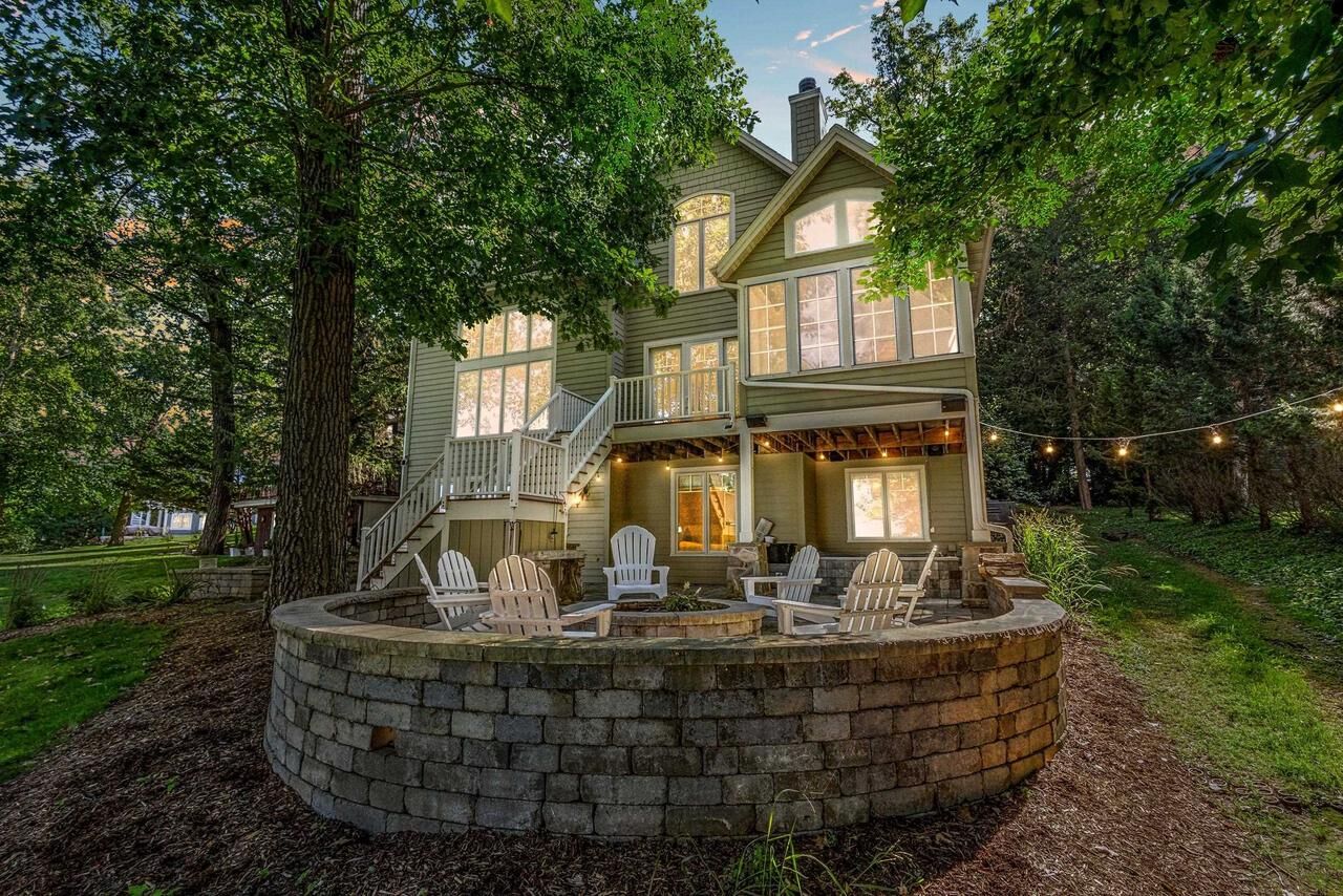 Property Photo:  N5195 Forest Glen Beach Road  WI 54941 