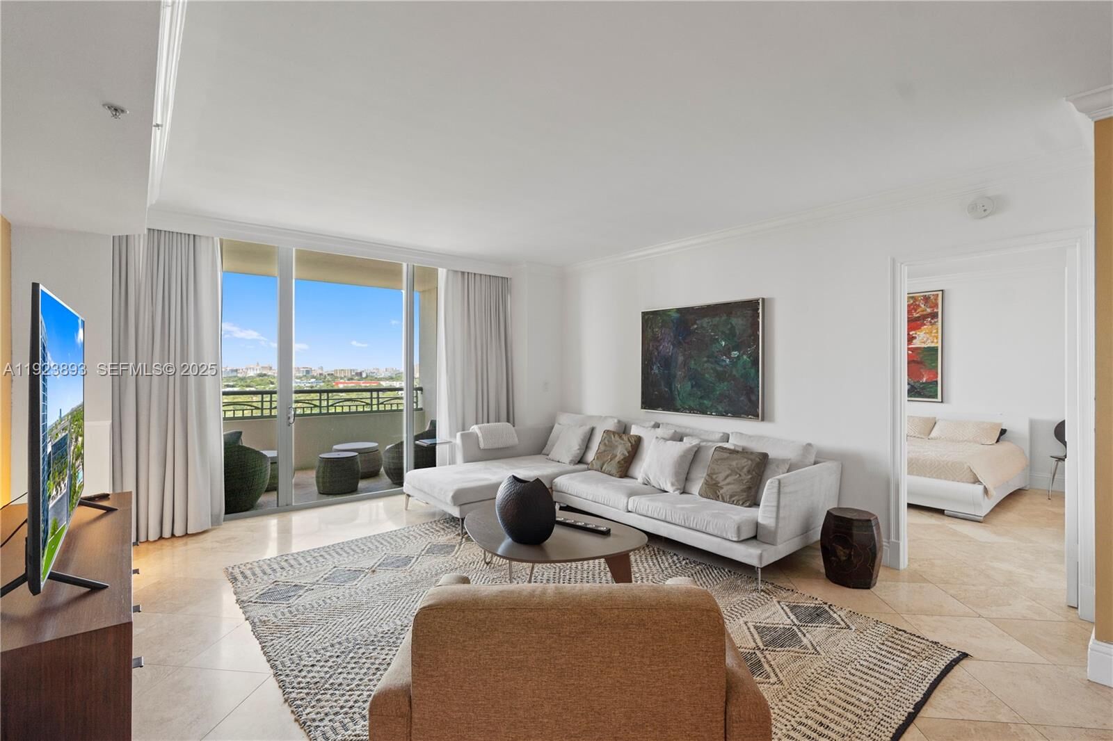 Property Photo:  3400 SW 27th Ave 1505  FL 33133 