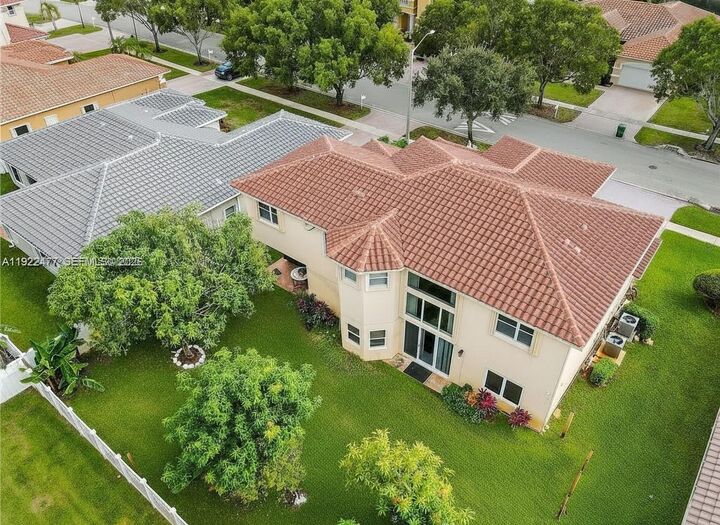 Property Photo:  16365 NW 15th St  FL 33028 