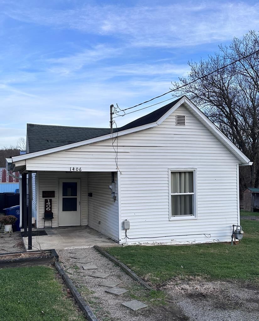 Property Photo: 1406 Connecticut Ave. OH 45692