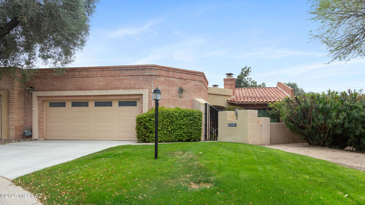 7080 E Calle Tolosa  Tucson AZ 85750 photo