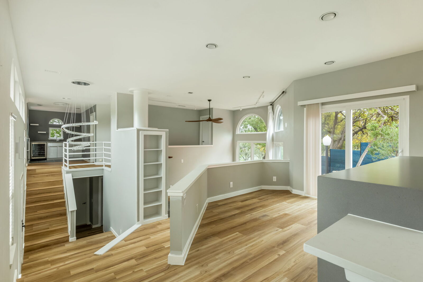 Property Photo:  304 Palos Verdes Drive  TX 78734 