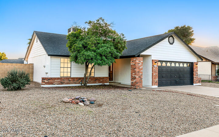 1519 W Mission Drive  Chandler AZ 85224 photo