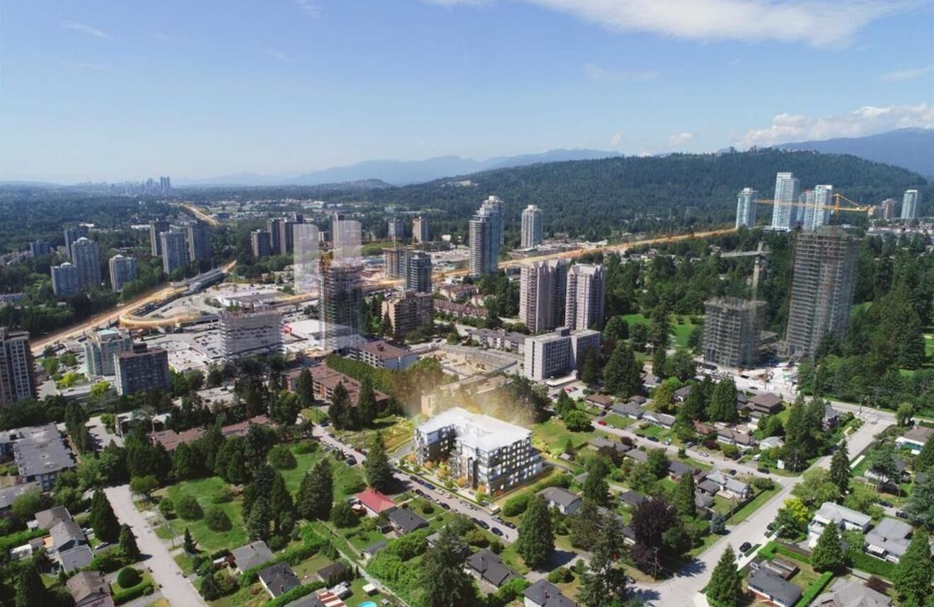 Photo de la propriété: 599 Dansey Avenue 212 BC V3J 5S4