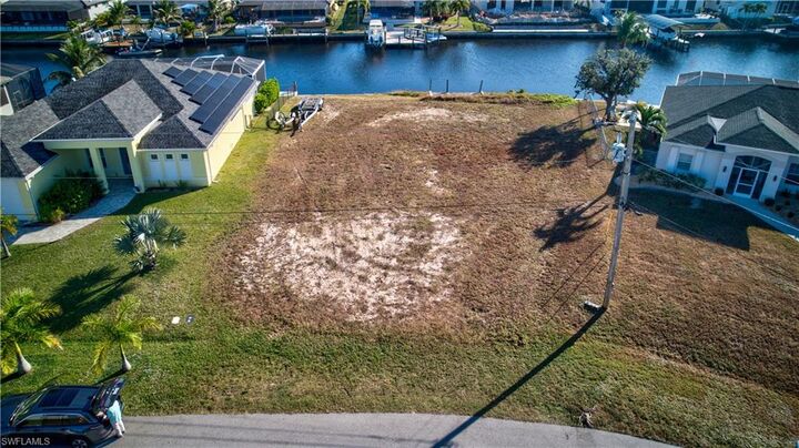 Property Photo:  221 NW 33rd Ave  FL 33993 
