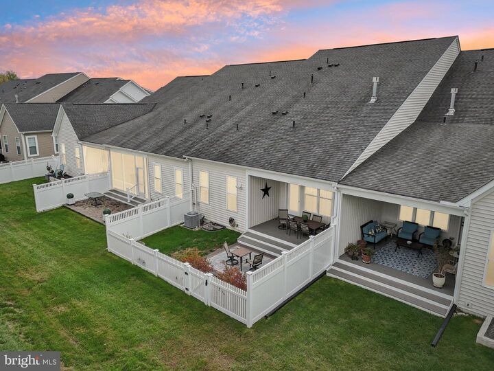 Property Photo:  1240 Beaver Tree Drive  MD 21113 