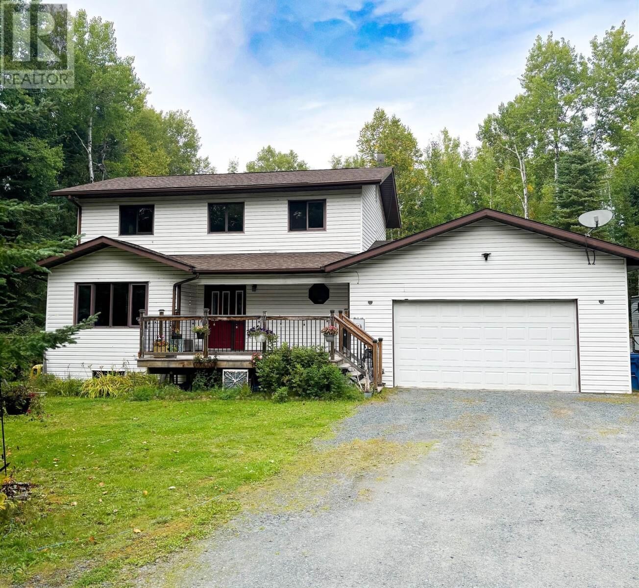 Property Photo: 179 Drayton Rd ON P8T 0A7