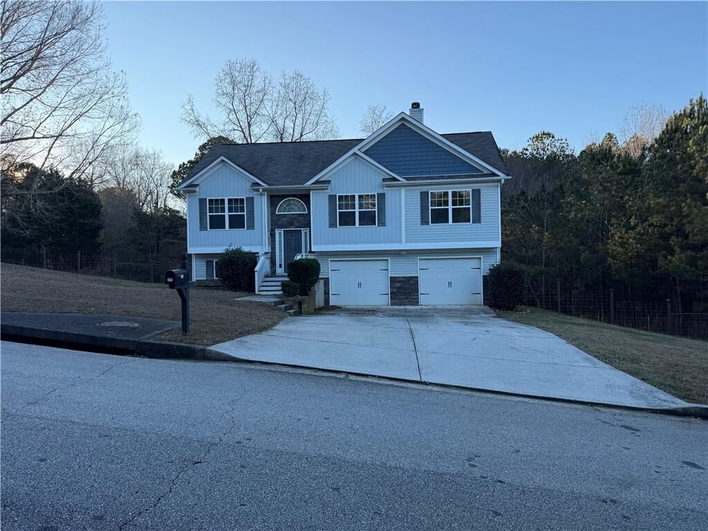 Property Photo: 123 Willow Springs Drive GA 30132