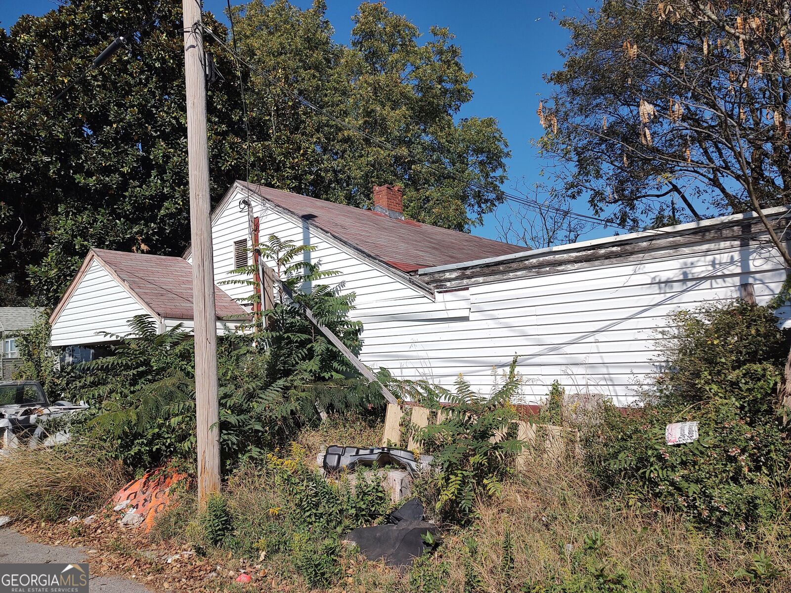 Property Photo: 3159 Lakewood Avenue SW GA 30310