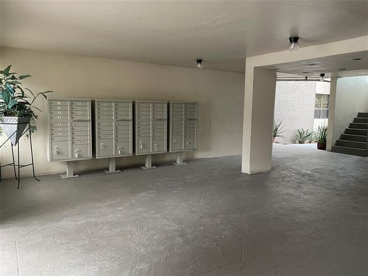 Property Photo: 1101 SW 122nd Ave 415 FL 33184