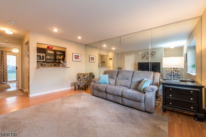 Property Photo: 303 Arsdale Ter 303 NJ 07083