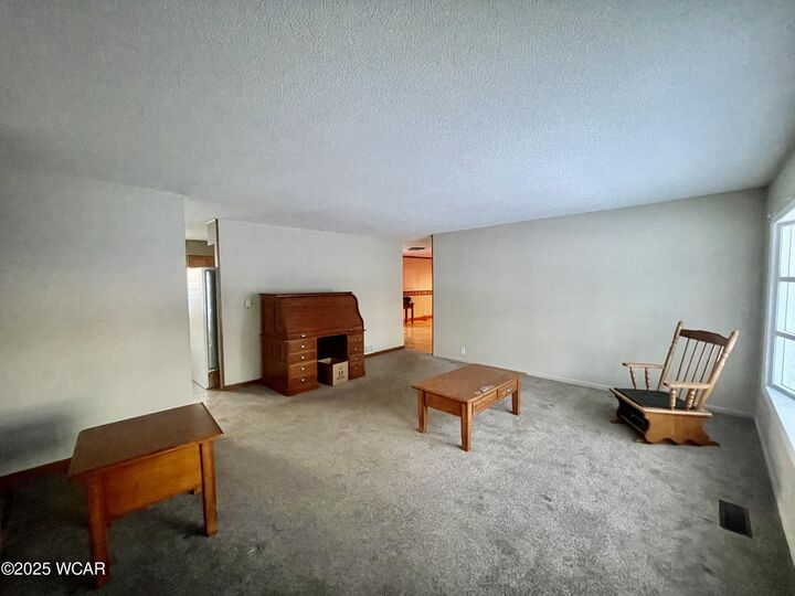 Property Photo:  109 Lark Lane  OH 43326 