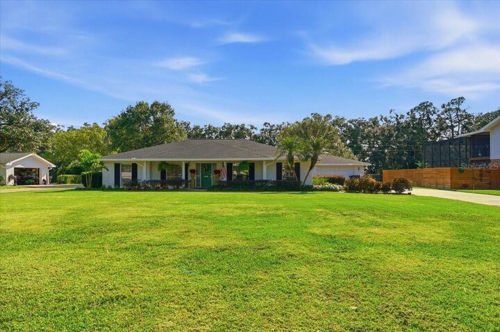 Property Photo: 340 Greenfield Road FL 33884