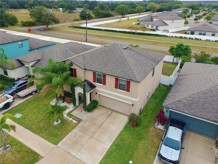 Property Photo:  10162 Carloway Hills Drive  FL 33598 