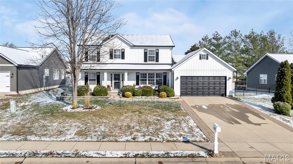 Property Photo: 224 Micahs Way IL 62236