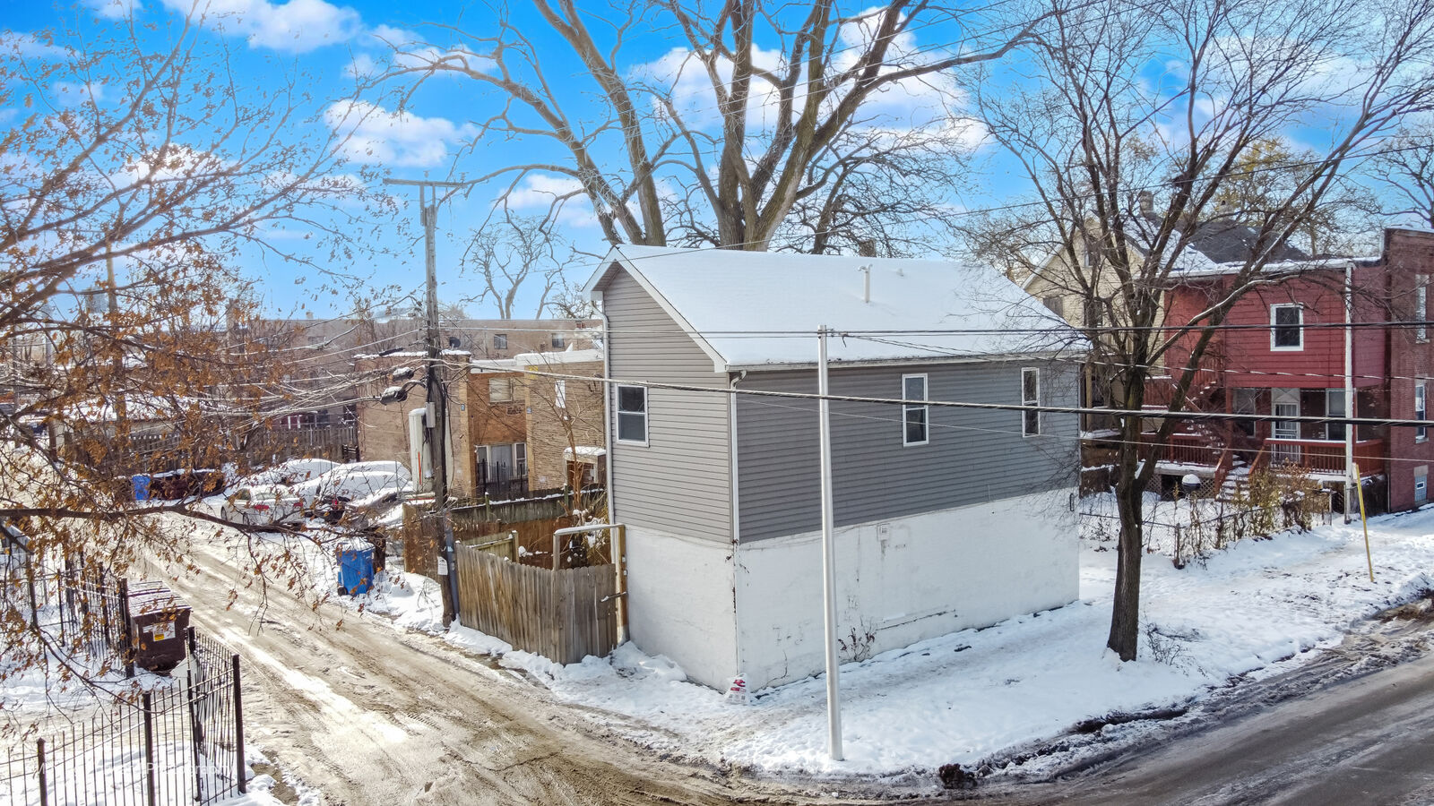 Property Photo:  1715 E 70th Street  IL 60649 