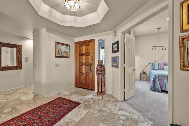 Property Photo:  202 Pointing Rock Drive 4  CA 92004 