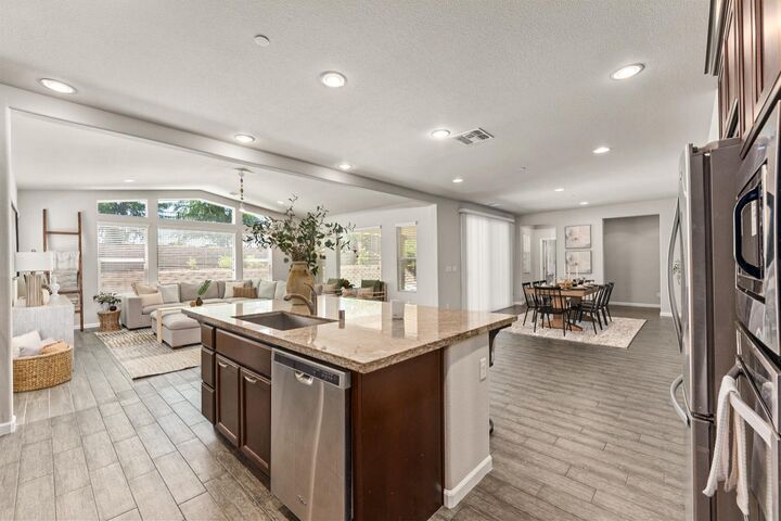 Property Photo: 4309 Homestretch Court CA 95747