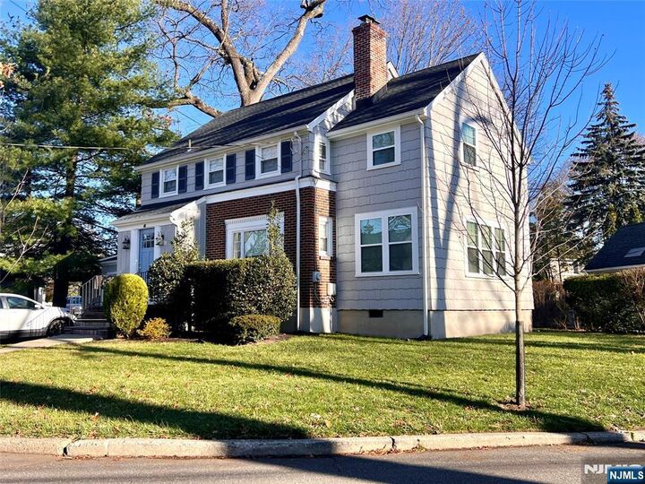 Property Photo: 40 Amherst Court NJ 07452