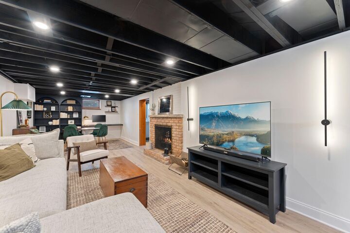 Property Photo:  6112 10th Avenue S  MN 55417 