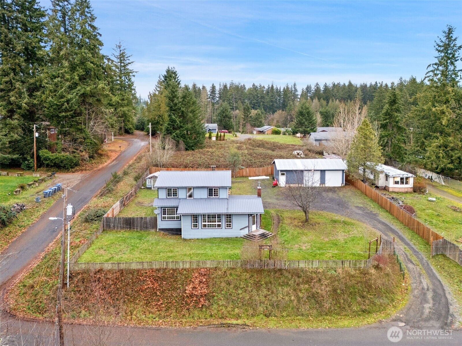 Property Photo:  125 W Poplar Street  WA 98584 