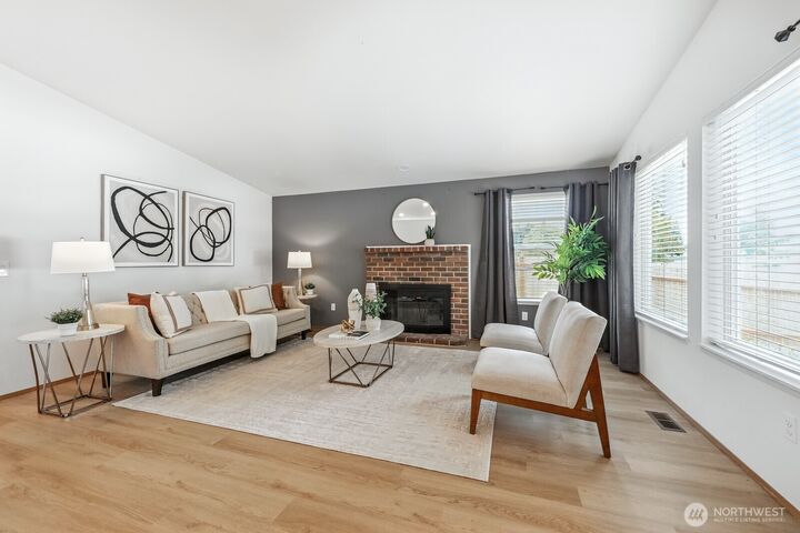 Property Photo:  2704  130th Street SE  WA 98208 