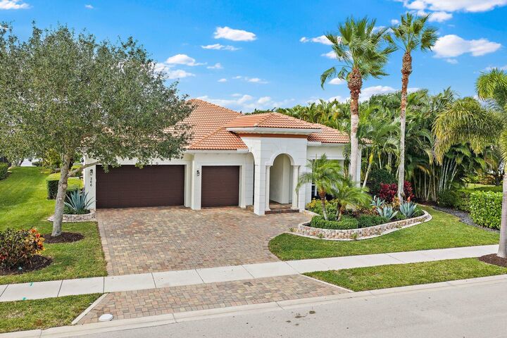 Property Photo: 266 Rudder Cay Way FL 33458