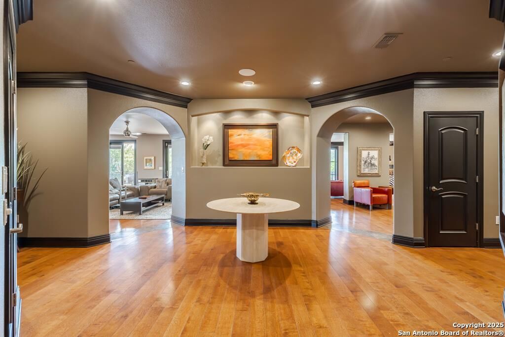 Property Photo: 521 Guadalupe Street 1101 TX 78028