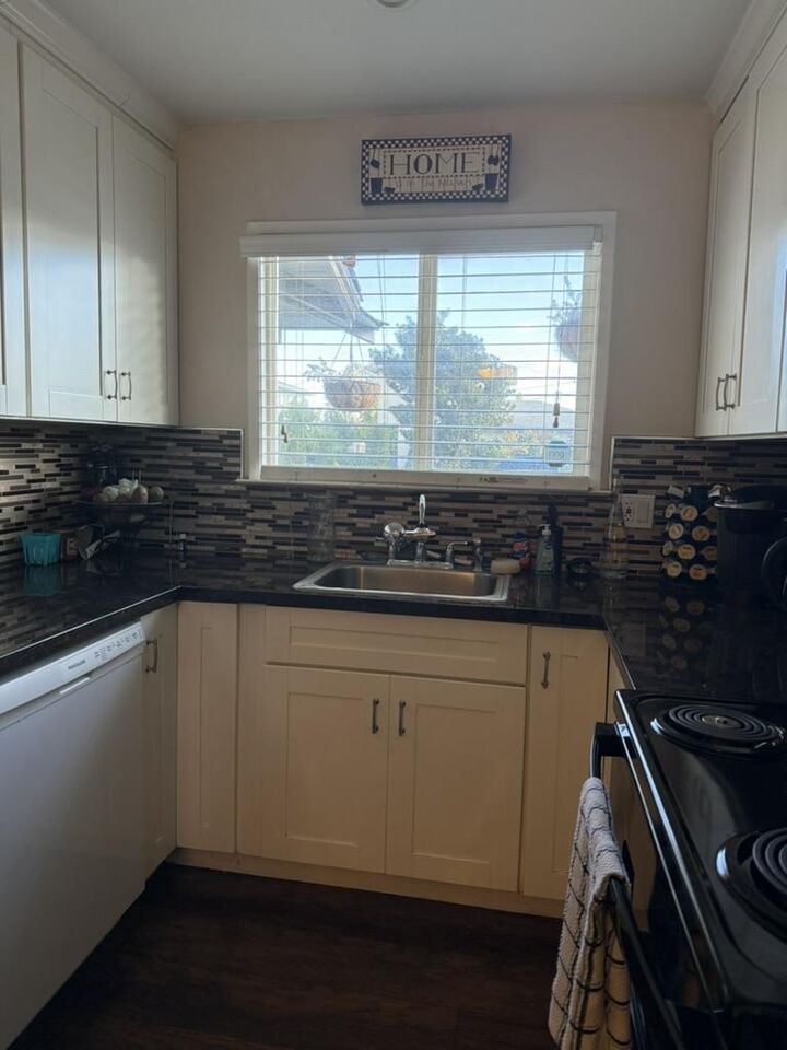 Property Photo: 1295 Flora Avenue CA 95117