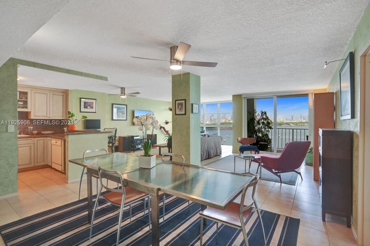 Property Photo:  1228 West Ave 1002  FL 33139 