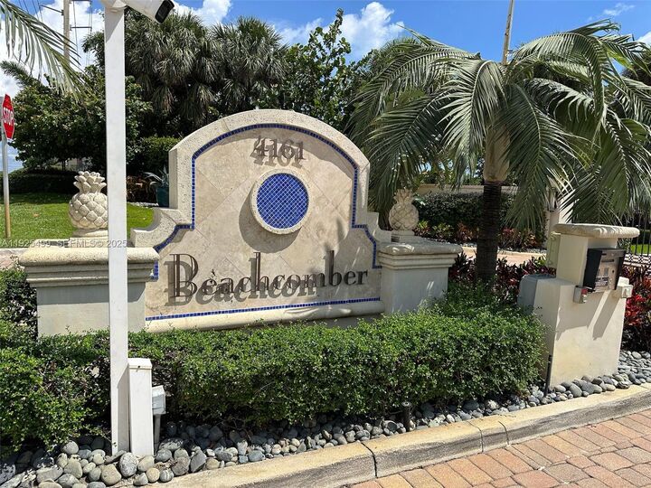 Property Photo: 4161 S US Highway 1 G2 FL 33477