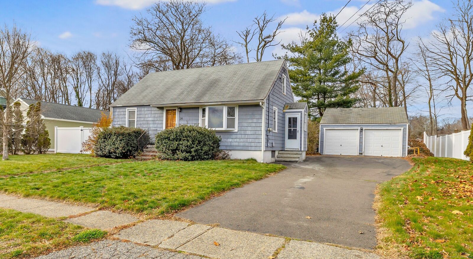 Property Photo:  24 Beaverbrook Road  CT 06461 