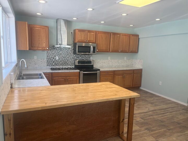 Property Photo:  3016 W 17th Ave  WA 99224 