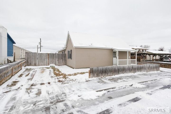 Property Photo:  752 Cleveland Street  ID 83401 