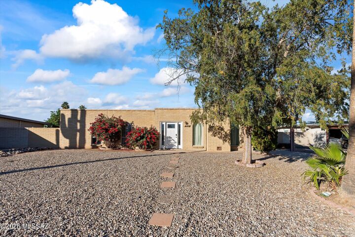 7651 E 45th Street  Tucson AZ 85730 photo