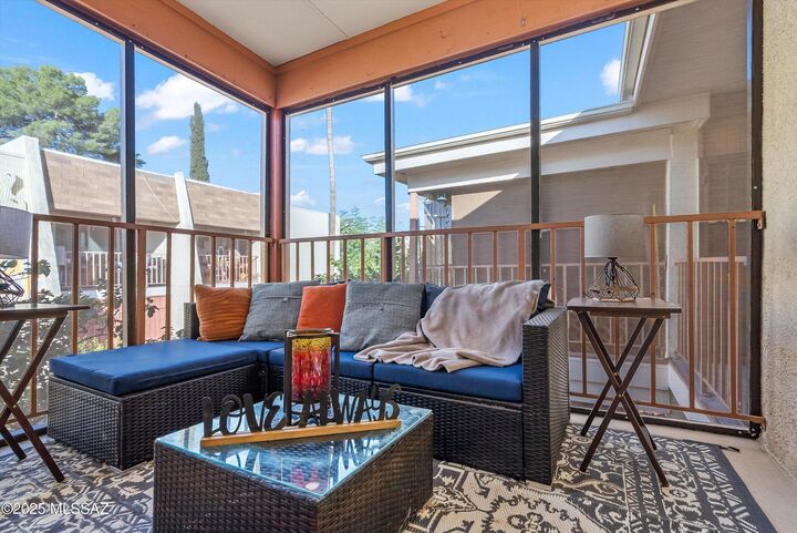 1600 N Wilmot Road 244  Tucson AZ 85712 photo