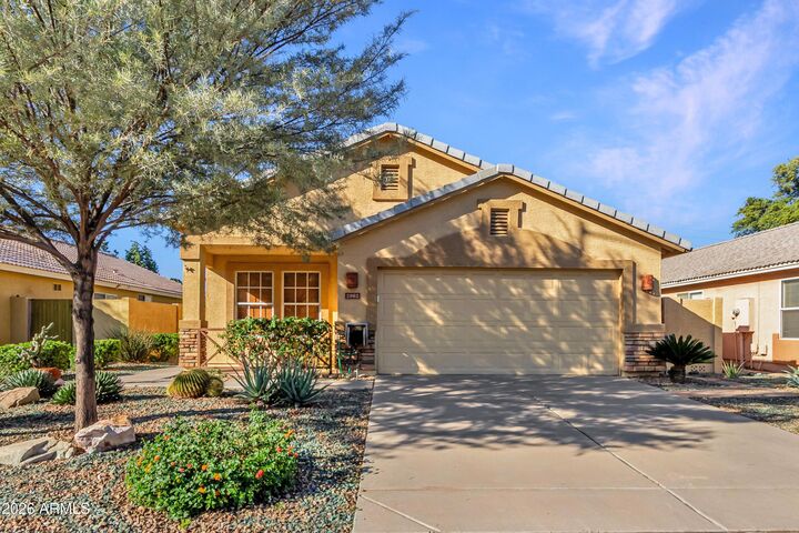 Property Photo:  2962 S Seymour --  AZ 85212 