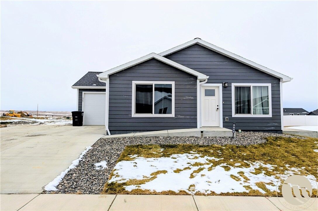 Property Photo: 925 Anacapa Lane MT 59105