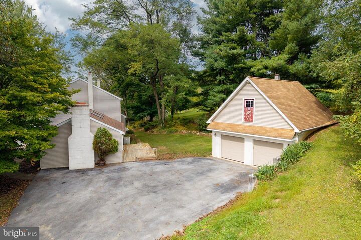 Property Photo:  570 Font Road  PA 19335 