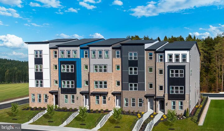 Property Photo:  9956A Count Fleet Crescent  MD 20723 