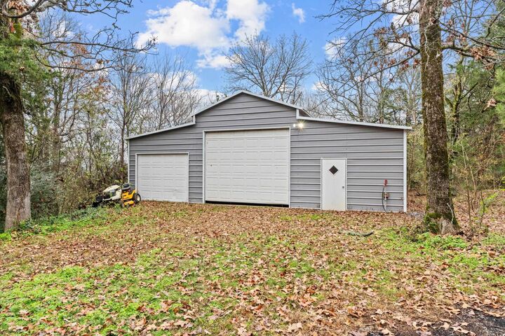 Property Photo: 4454 Clearwell Road AR 72034