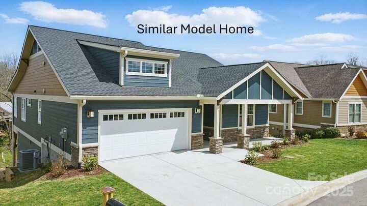 Property Photo: 95 Creekside View Drive NC 28804