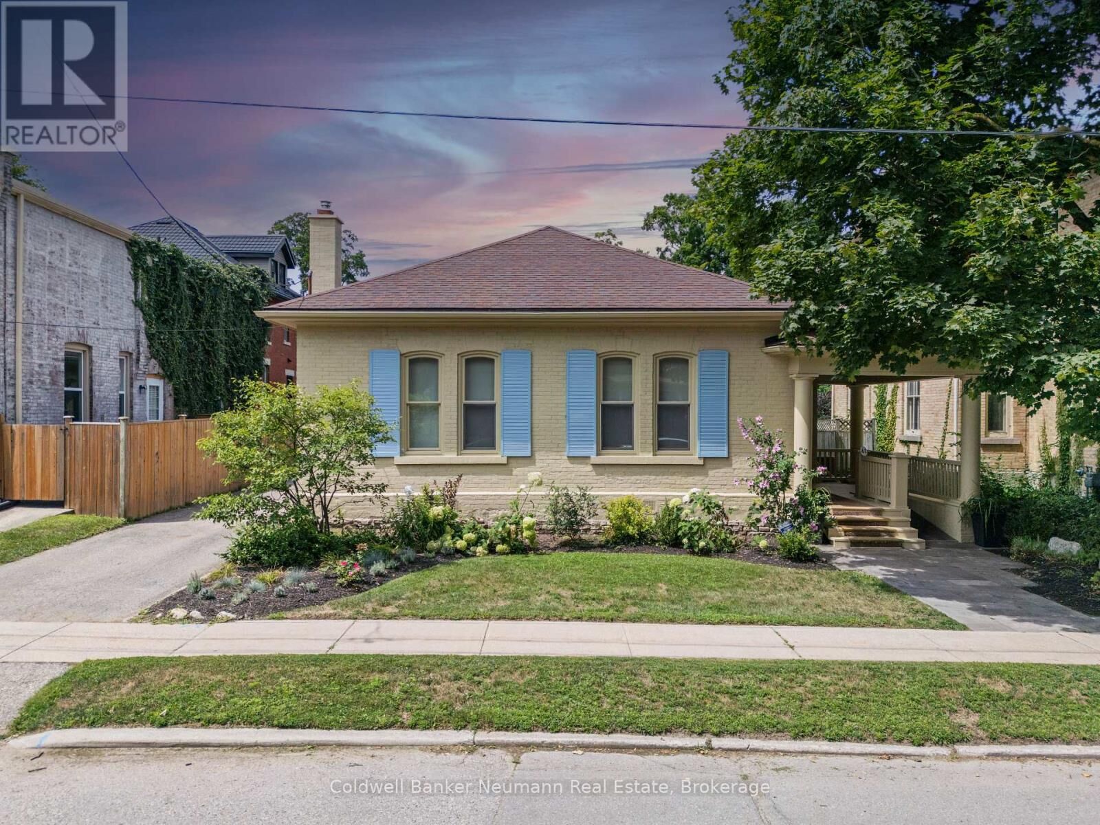 Property Photo: 41 Liverpool Street ON N1H 2K8